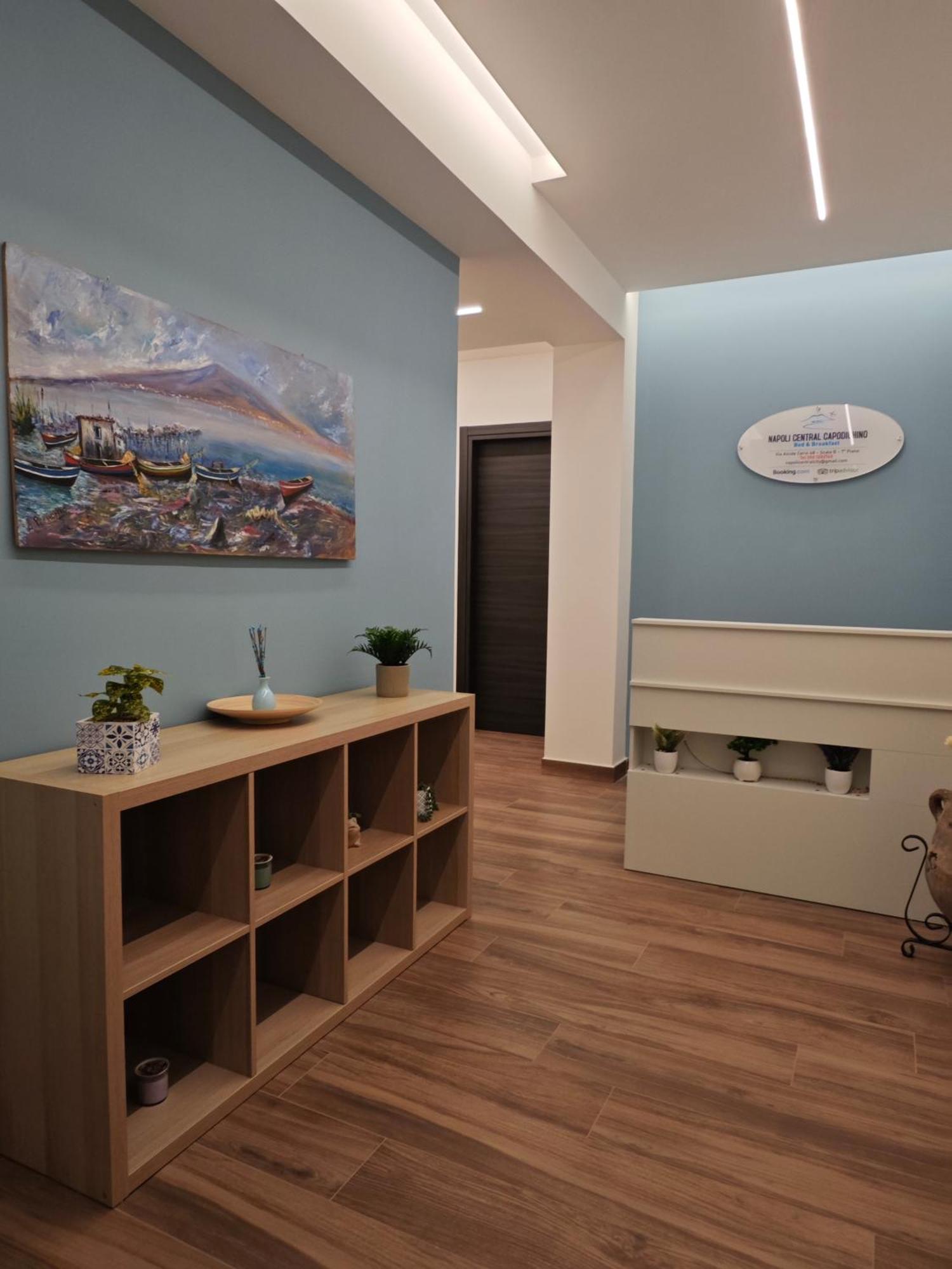 Napoli Central Capodichino B&B エクステリア 写真